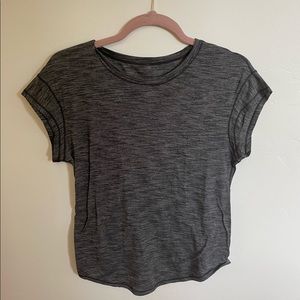 Lululemon Tee